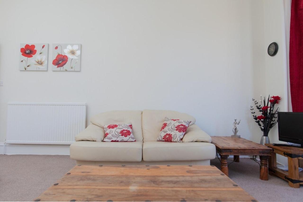 Spacious And Bright Polworth Flat เอดินบะระ ภายนอก รูปภาพ